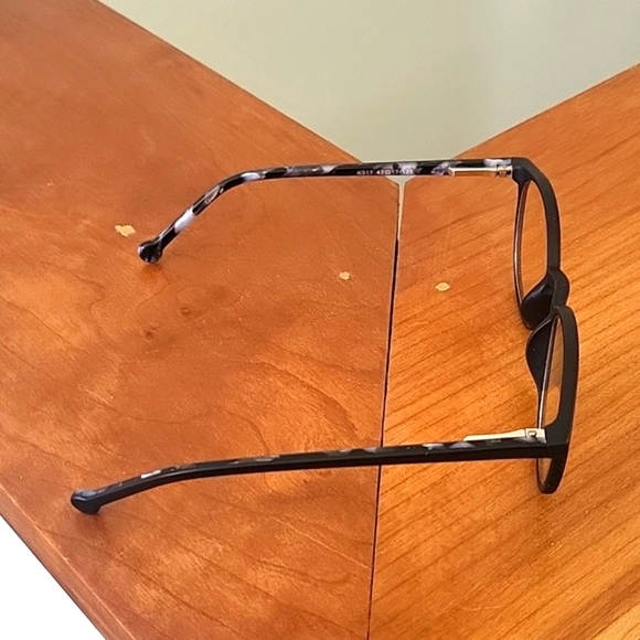 PROSPEK KIDS K317 BLUE LIGHT FILTER GLASSES & CASE - Picture 5 of 7